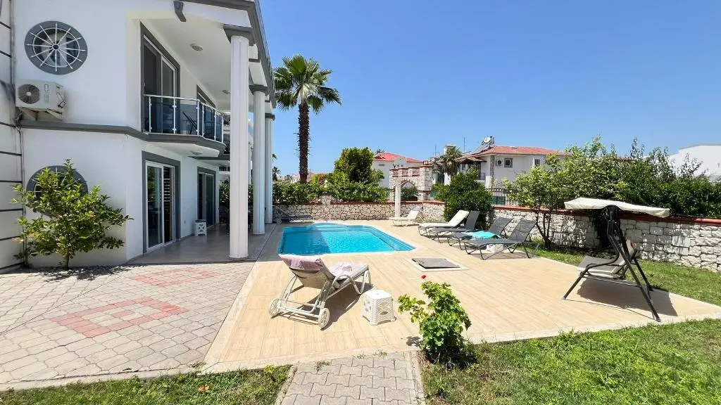 Villa in Calis